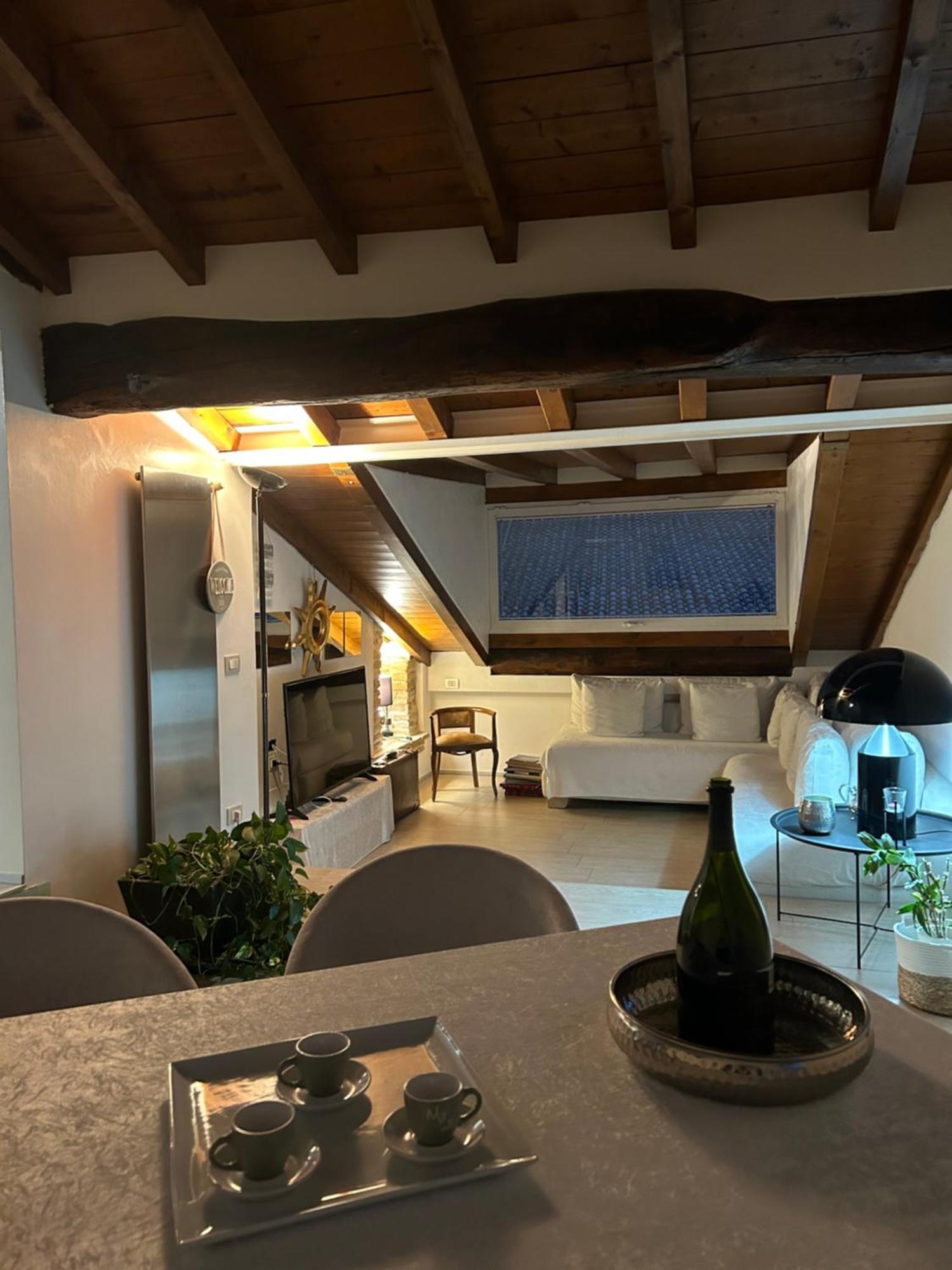La Casa Di Angelina Lejlighed Salò Eksteriør billede