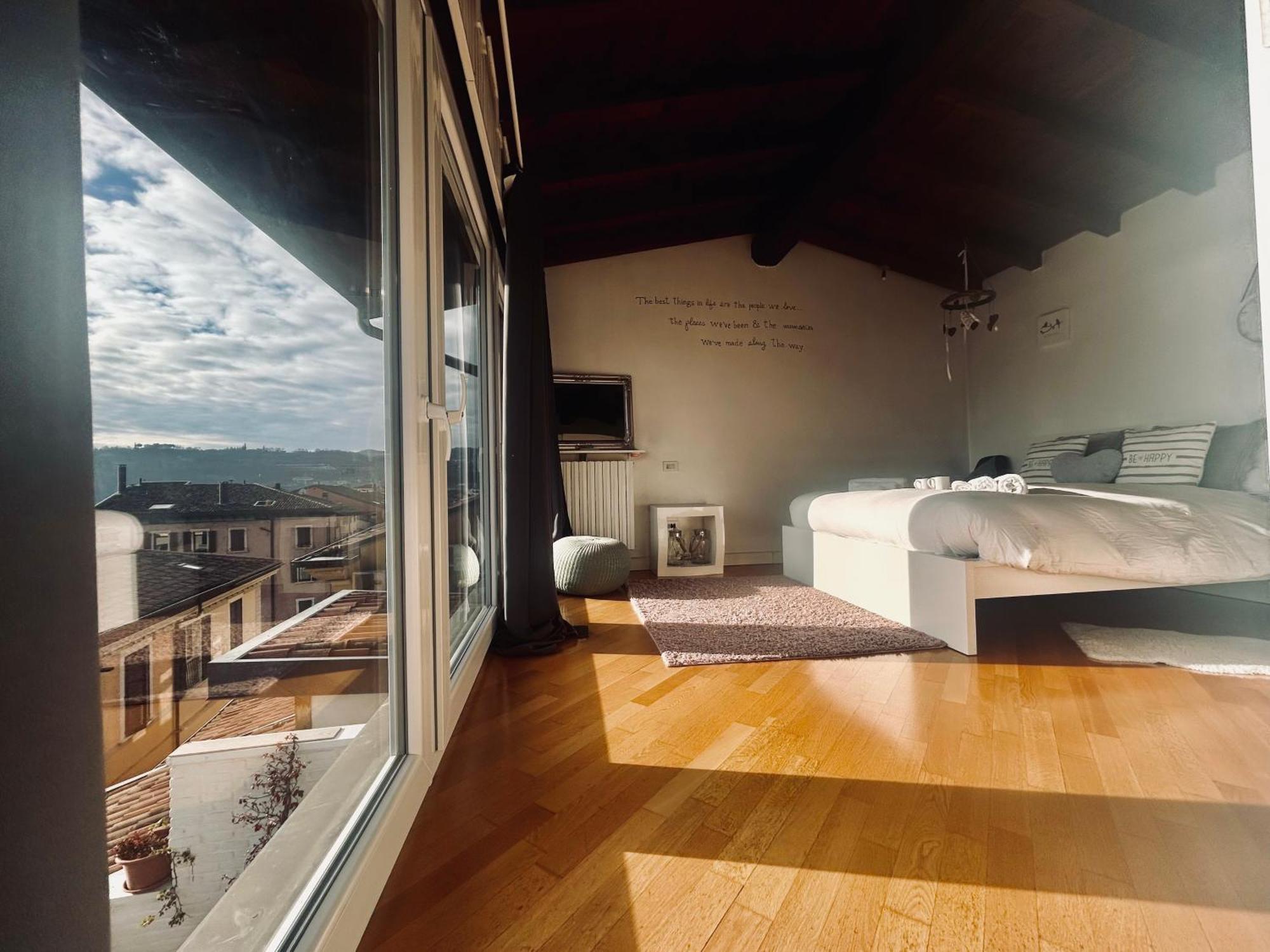 La Casa Di Angelina Lejlighed Salò Eksteriør billede